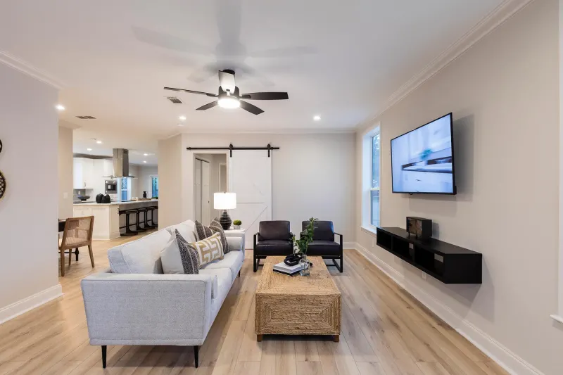 Biscayne bay interior home features